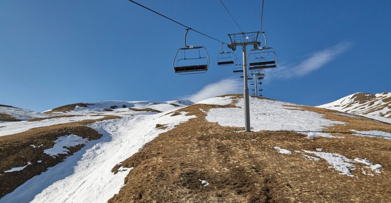 Illustration de l'article Pyrénées : le changement climatique menace les stations de ski