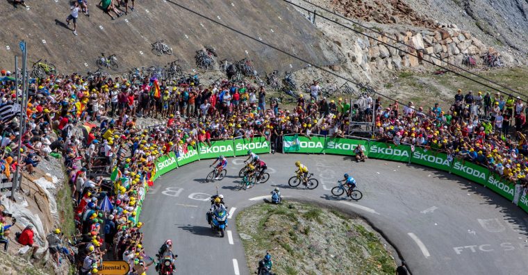 Col du Tourmalet Tour de France © Shutterstock