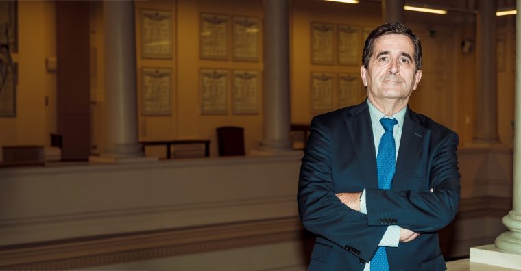 Illustration de l'article Tribunal de commerce : passage de témoin