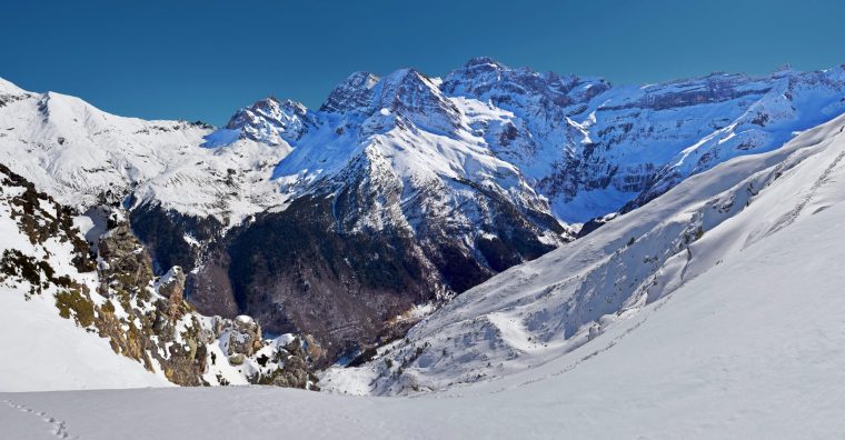 Illustration de l'article Gavarnie-Gèdre : l’hôtel des Pyrénées rénové pour accueillir les saisonniers