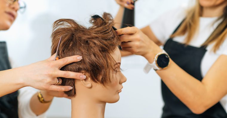 Illustration de l'article Nouveau nom, mêmes formations artisanales