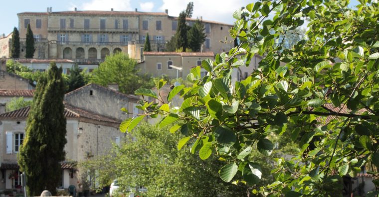Illustration de l'article Le château de Poudenas dans la liste du Loto du patrimoine