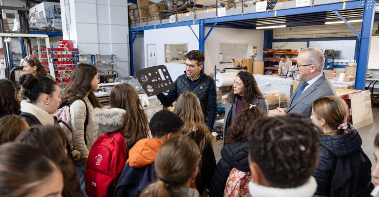 Illustration de l'article Concept Métal : le préfet en visite avec les collégiens