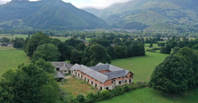 Illustration de l'article À Bedous, l’ancien centre de vacances devient un pôle d’hébergements mixtes « les Sources d&rsquo;Aspe »