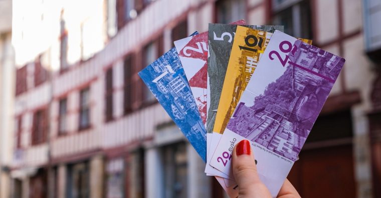 L’Eusko, Espelette