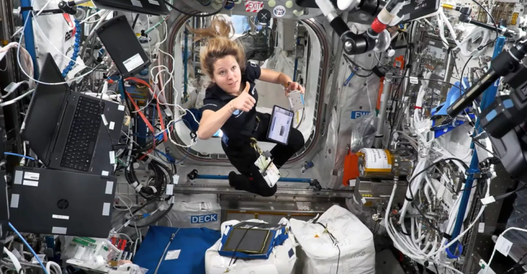 Illustration de l'article Sophie Adenot donne de ses nouvelles depuis l’ISS