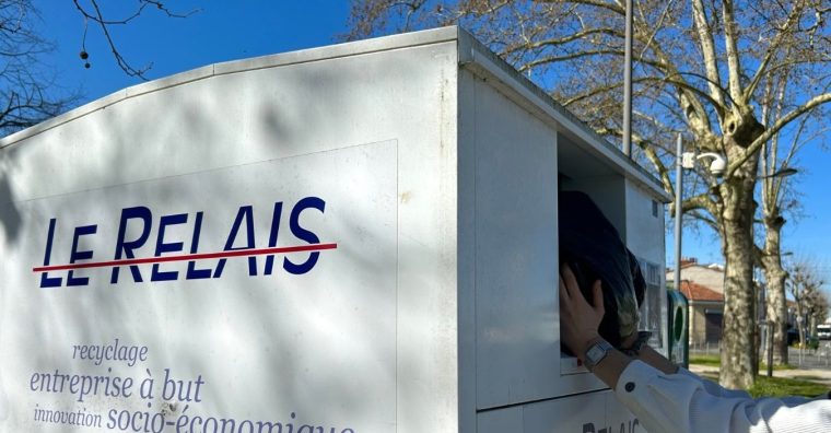 Illustration de l'article Agglomération de Pau – Près de la moitié des bornes textiles Le Relais vont disparaître