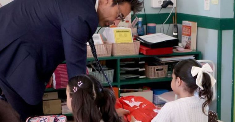 élèves, kit scolaire gratuit