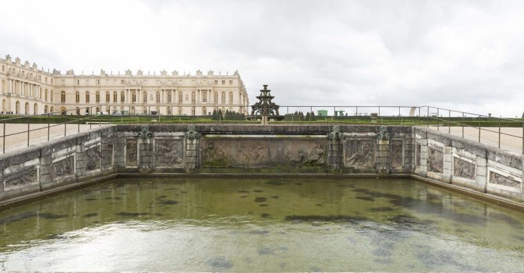 Illustration de l'article Payolle – Du marbre vert au chevet du bassin du Bain des nymphes au château de Versailles